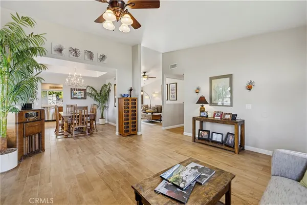 $849,999 | 27814 Santa Clarita Road, Saugus, CA 91350