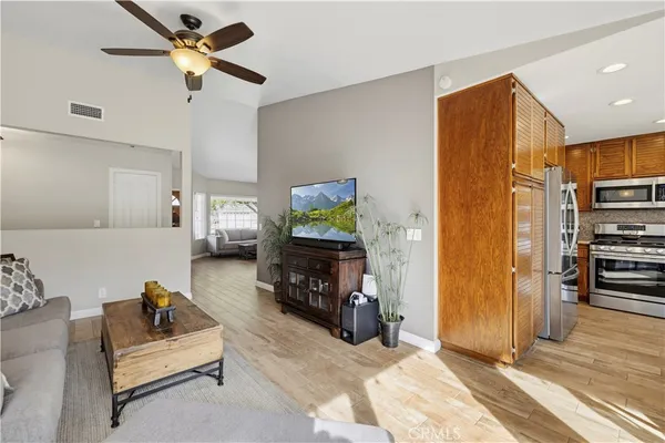 $849,999 | 27814 Santa Clarita Road, Saugus, CA 91350