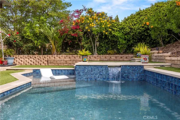 $849,999 | 27814 Santa Clarita Road, Saugus, CA 91350