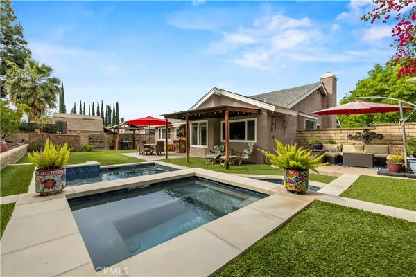 $849,999 | 27814 Santa Clarita Road, Saugus, CA 91350