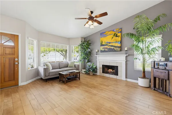 $849,999 | 27814 Santa Clarita Road, Saugus, CA 91350