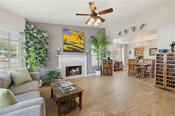 $849,999 | 27814 Santa Clarita Road, Saugus, CA 91350