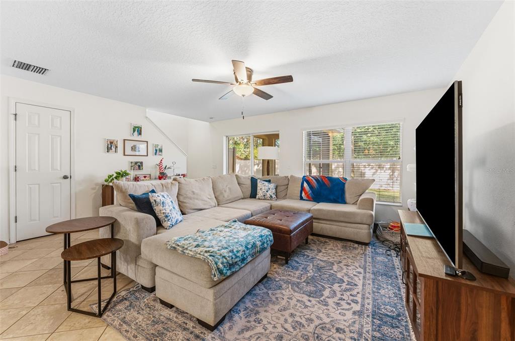 11646 Mango Ridge Boulevard Seffner, FL 33584 - Photo 13 of 41