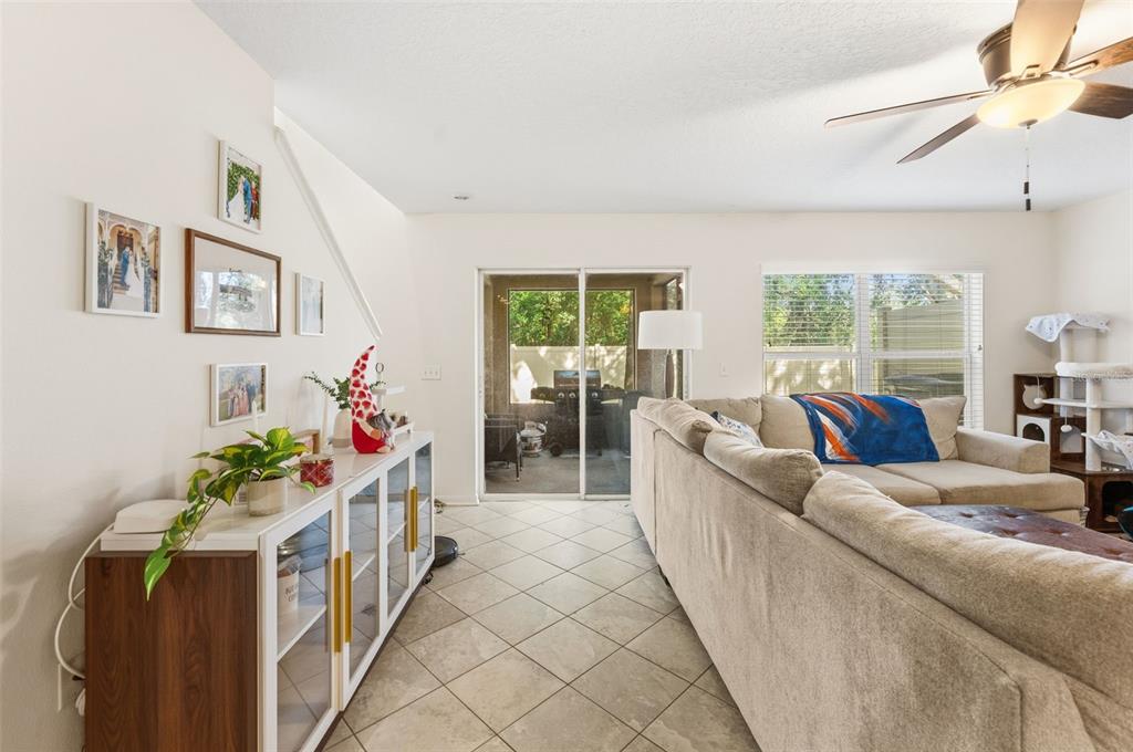 11646 Mango Ridge Boulevard Seffner, FL 33584 - Photo 15 of 41