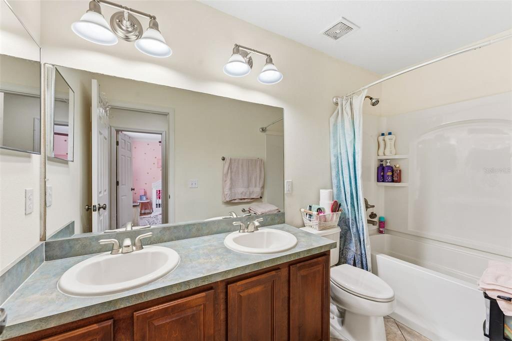 11646 Mango Ridge Boulevard Seffner, FL 33584 - Photo 30 of 41