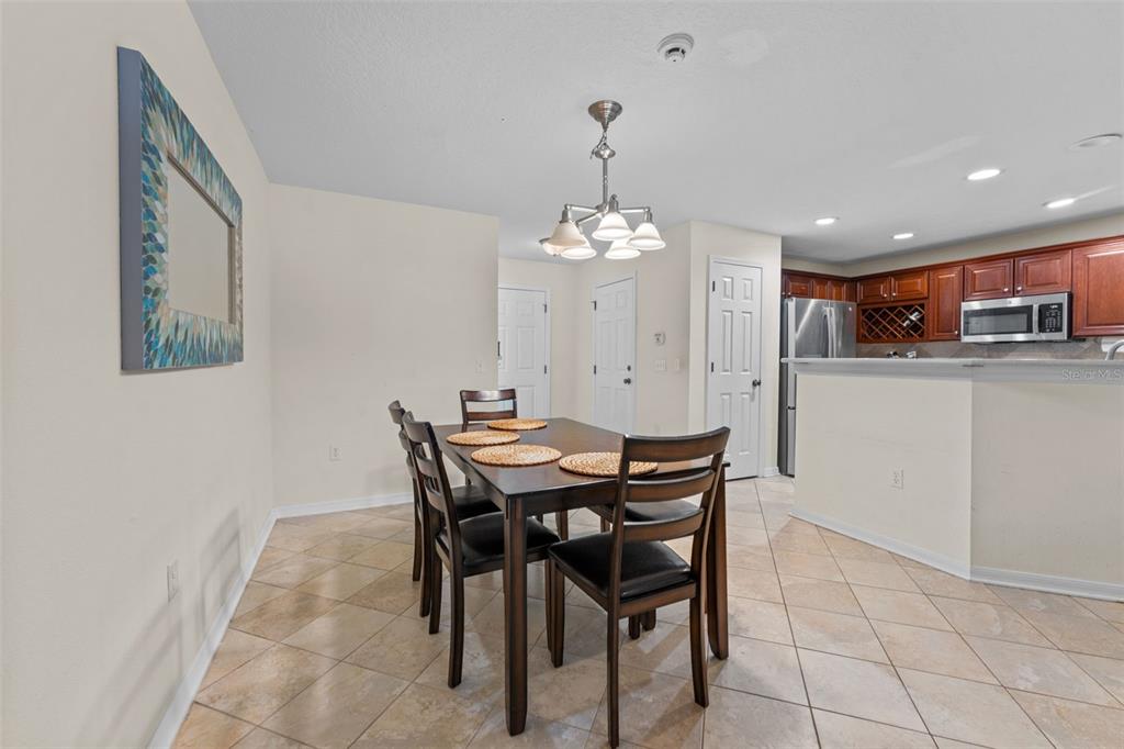 11646 Mango Ridge Boulevard Seffner, FL 33584 - Photo 6 of 41