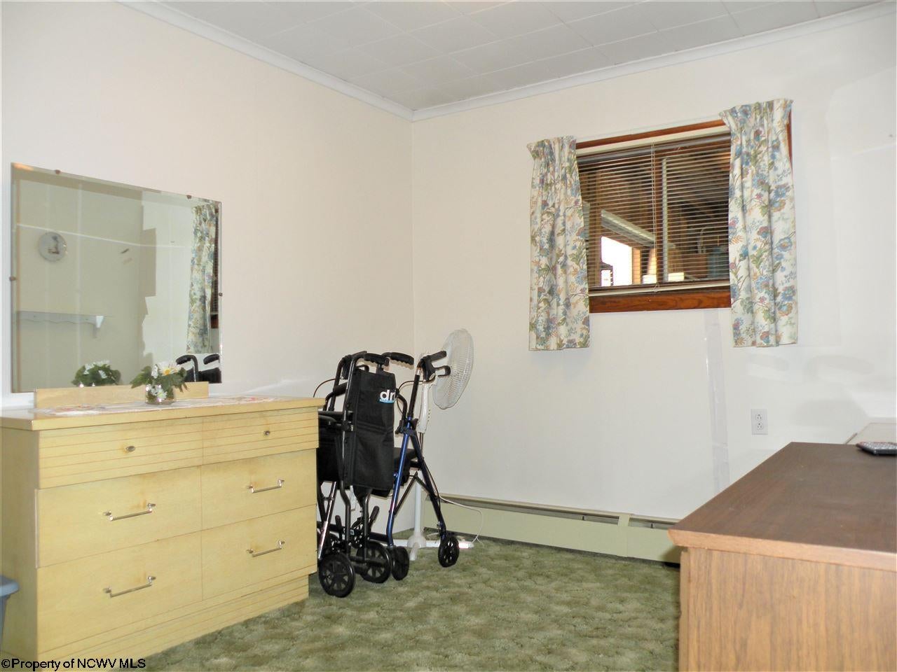 139 Canyon Road Morgantown, WV 26508 - Photo 10 of 17 Gallery Image 10