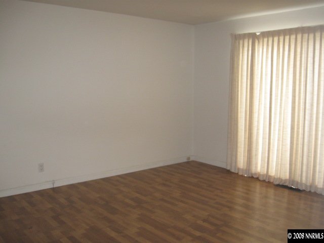 830 West Peckham Lane Reno, NV 89509 - Photo 5 of 6 Photo 5