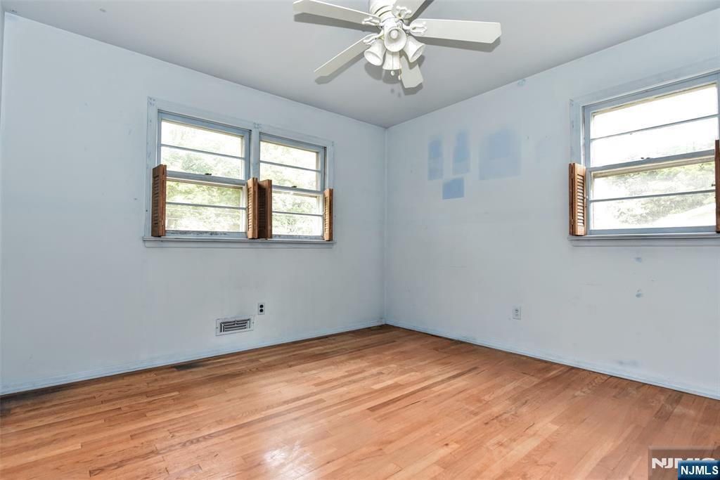 9 Ricker Road West Milford, NJ 07435 - Photo 34 of 44