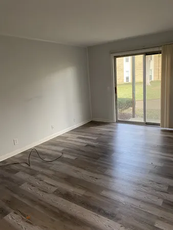 $1,600 | 555 North Dupont Avenue, Unit B39, Madison, TN 37115