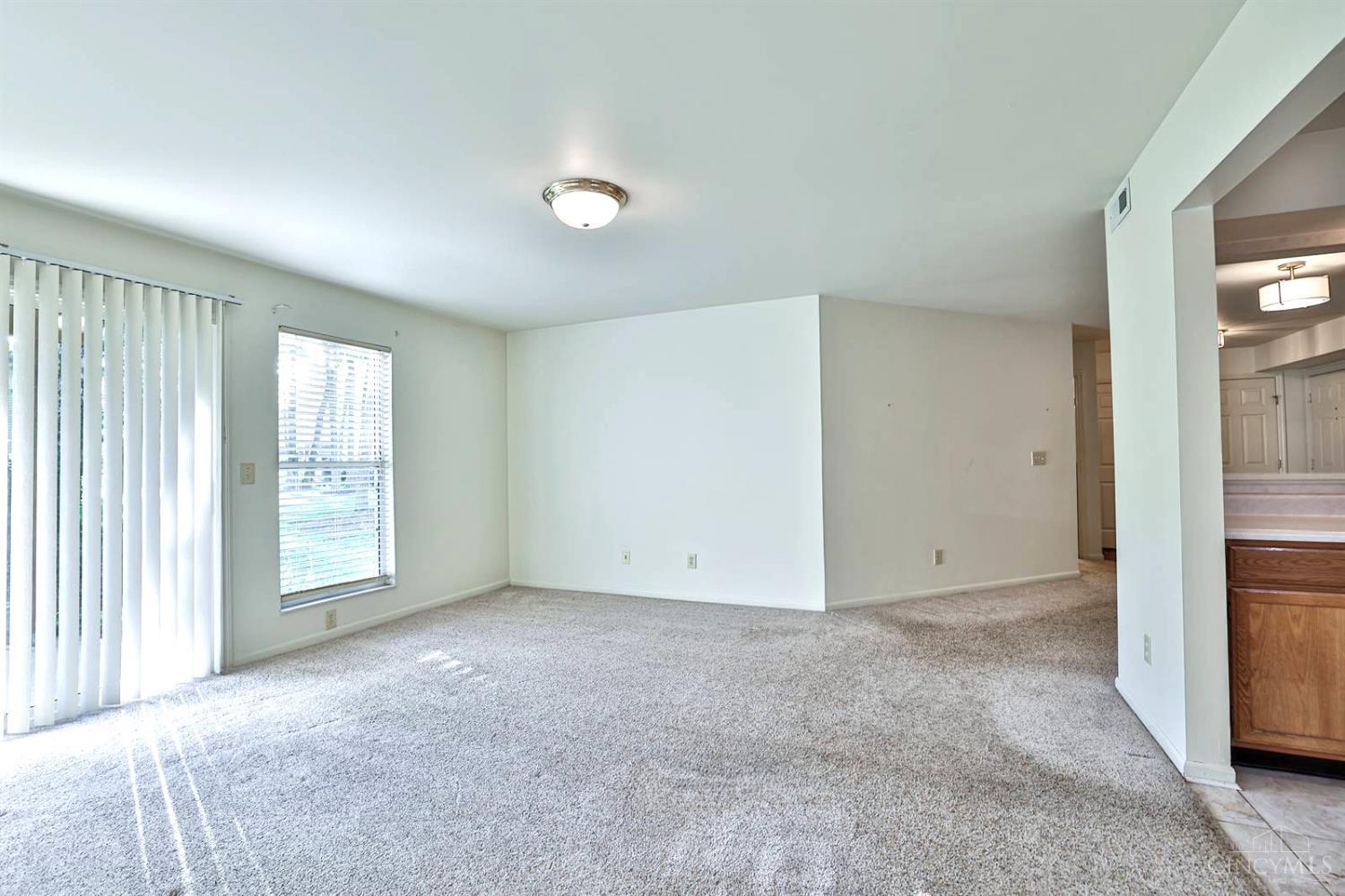 3986 Maplefield Court, Unit A Cincinnati, OH 45255 - Photo 10 of 41 Gallery Image 10