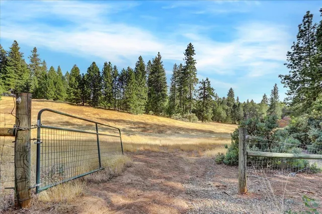 $2,400,000 | 18955 Lake City Road, Nevada City, CA 95959