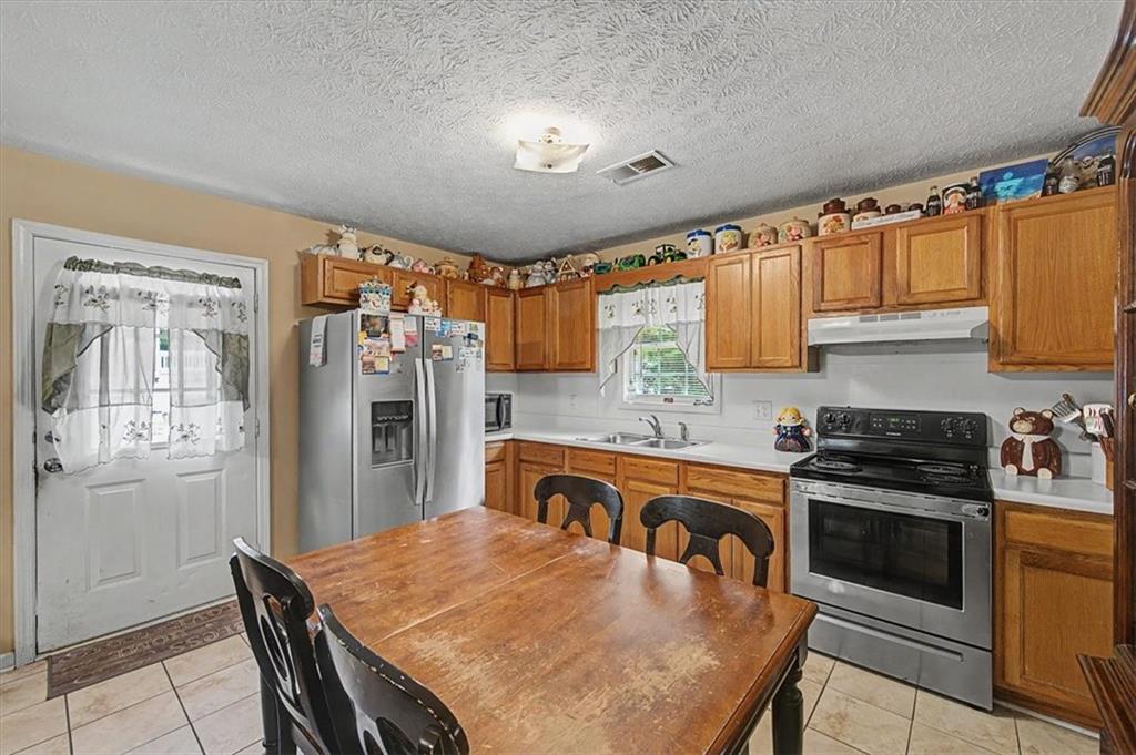 95 Aragon Road Taylorsville, GA 30178 - Photo 5 of 18