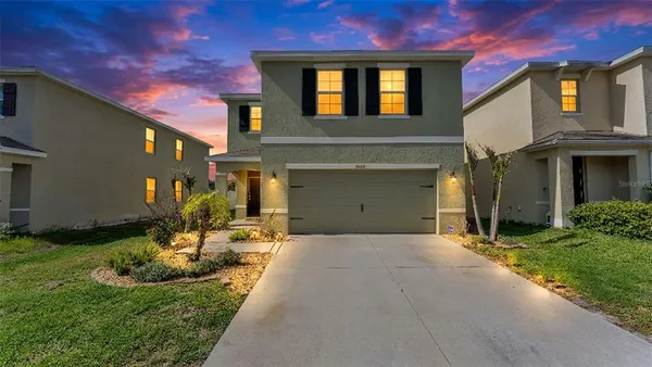 $380,000 | 3509 Diamond Leaf Court, Valrico, FL 33594