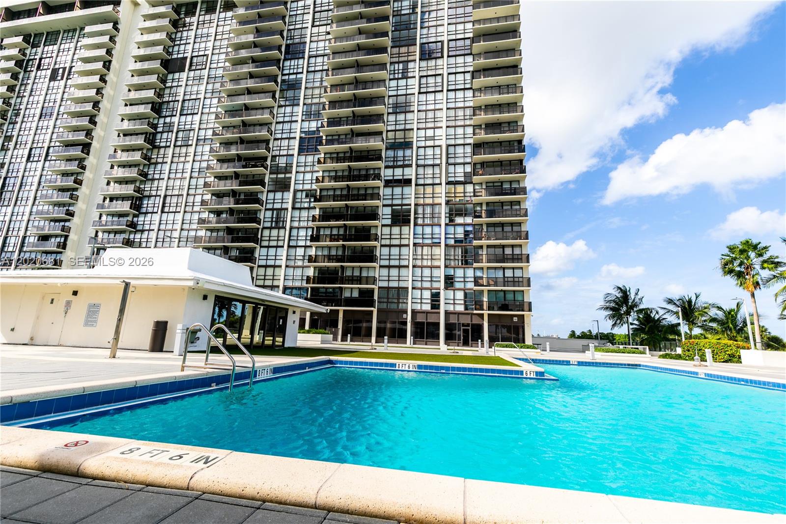 600 Northeast 36th Street, Unit 710 Miami, FL 33137 - Photo 5 of 28