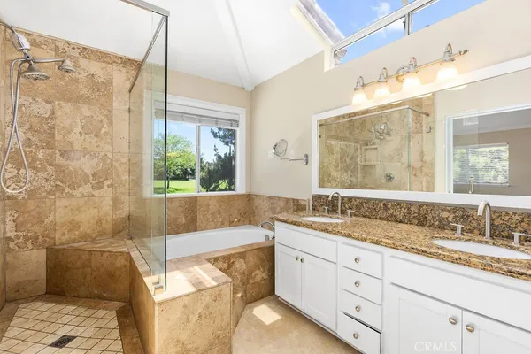 $1,849,000 | 6 Aprilla, Irvine, CA 92614