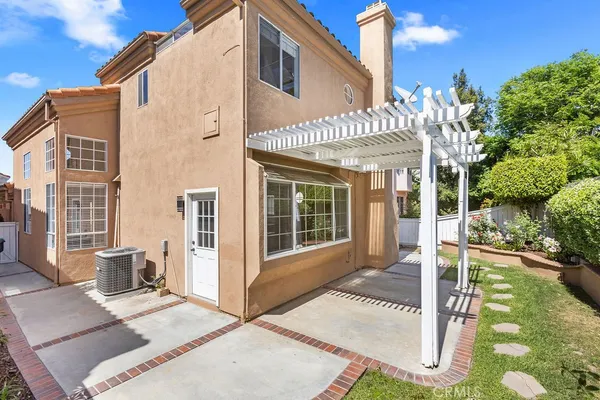 $1,849,000 | 6 Aprilla, Irvine, CA 92614