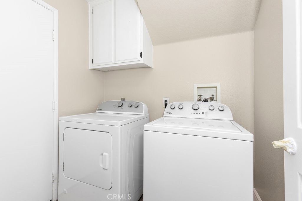 6 Aprilla Irvine, CA 92614 - Photo 28 of 37 Laundry area off the attached 2 car garage