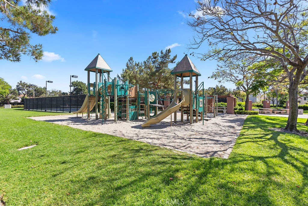 6 Aprilla Irvine, CA 92614 - Photo 32 of 37