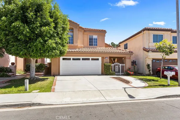 $1,849,000 | 6 Aprilla, Irvine, CA 92614