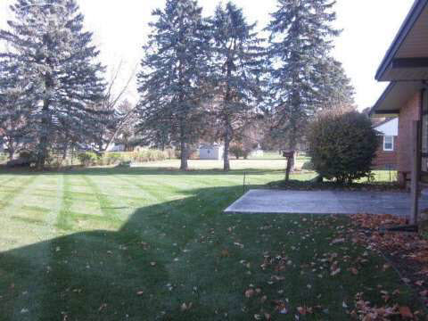 1501 Flushing Road Flushing, MI 48433 - Photo 12 of 40 20424586-11.JPG