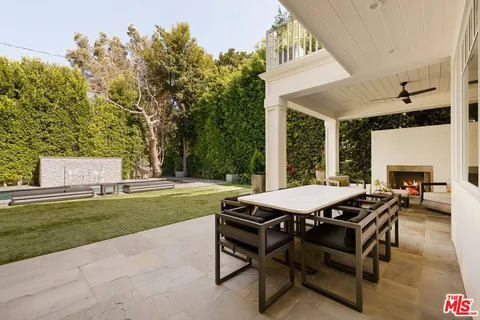 $7,995,000 | 126 South Westgate Avenue, Los Angeles, CA 90049