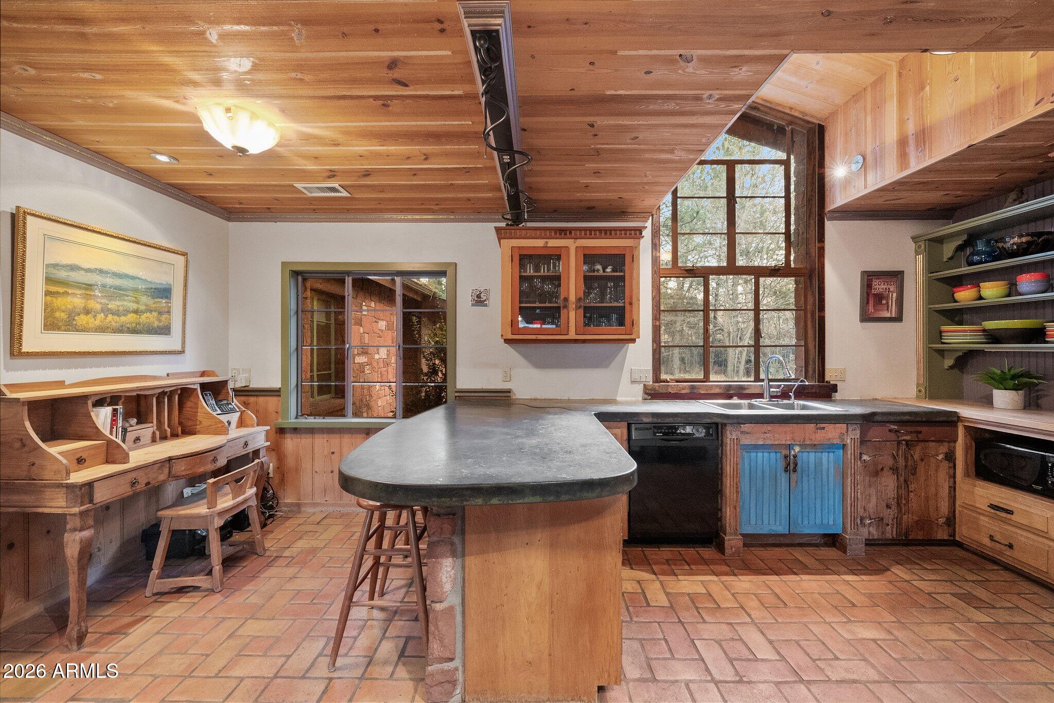 180 Copper Cliffs Lane Sedona, AZ 86336 - Photo 20 of 59 21-web-or-mls-A7S03871