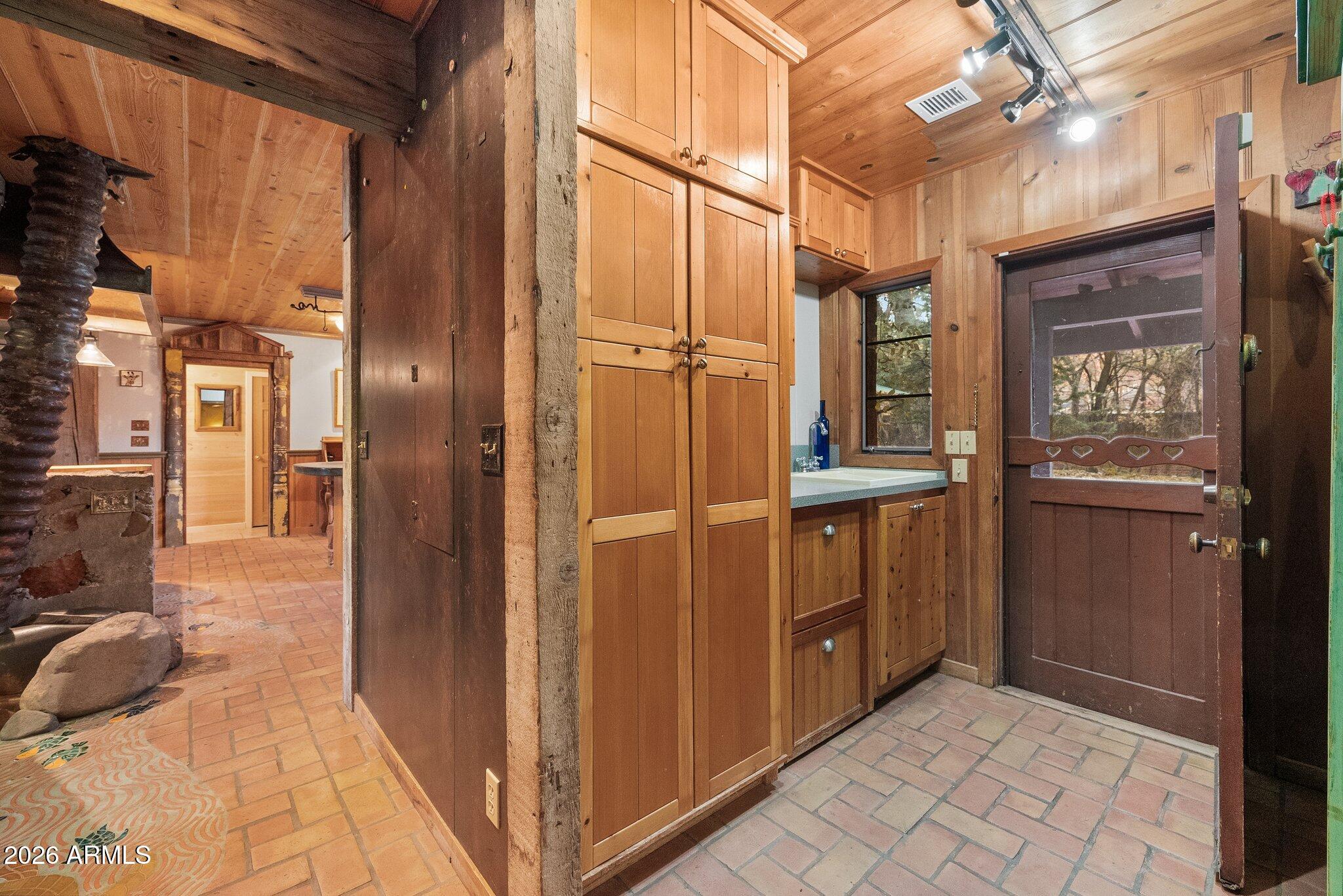 180 Copper Cliffs Lane Sedona, AZ 86336 - Photo 24 of 59 13-web-or-mls-A7S03816