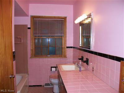 1139 North Road Northeast Warren, OH 44483 - Photo 12 of 13 Gallery Image 12