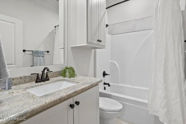 $339,800 | 842 Long Leaf Circle, Brandon, MS 39042