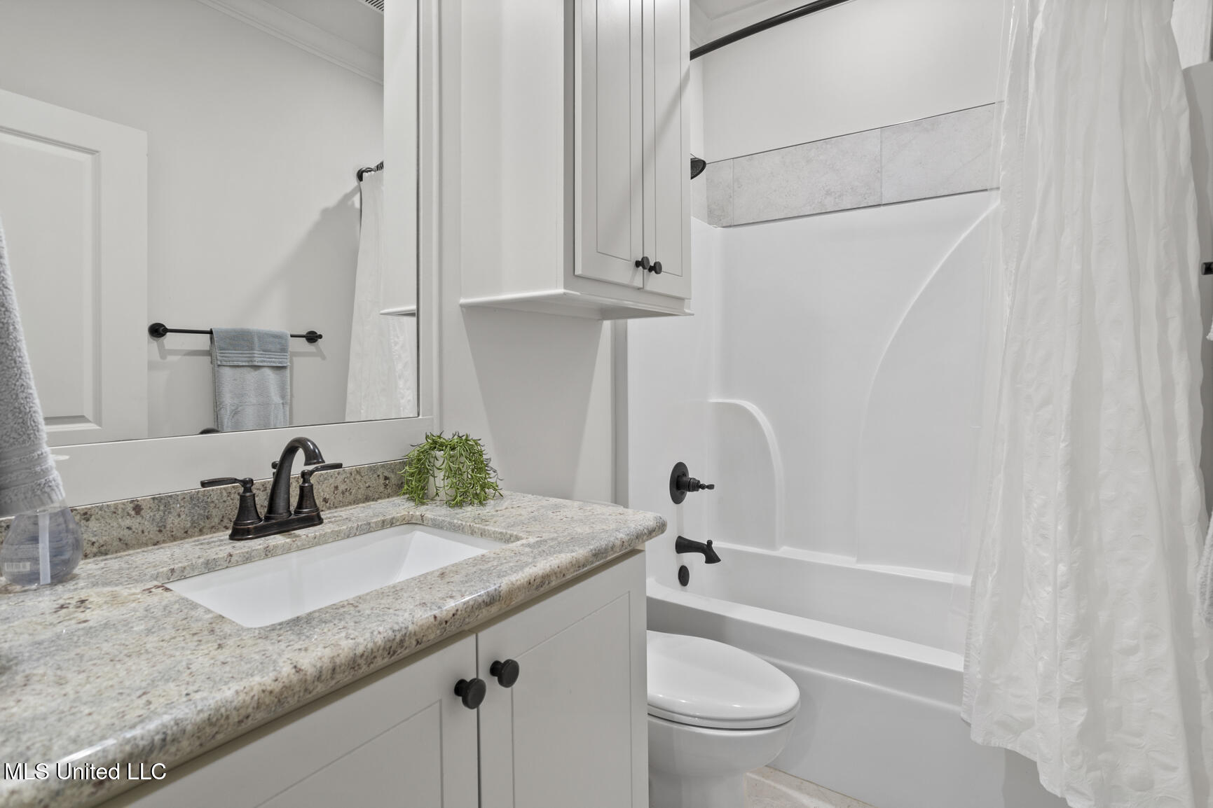 842 Long Leaf Circle Brandon, MS 39042 - Photo 17 of 24 842 Long Leaf-2