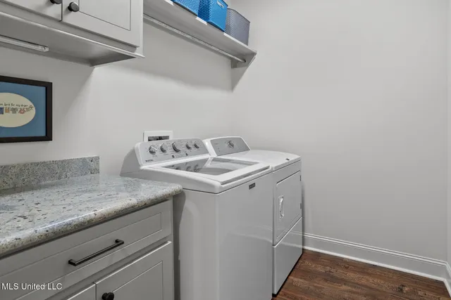 $339,800 | 842 Long Leaf Circle, Brandon, MS 39042