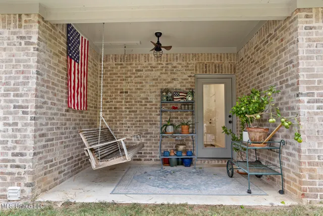 $339,800 | 842 Long Leaf Circle, Brandon, MS 39042