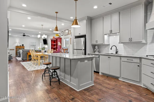 $339,800 | 842 Long Leaf Circle, Brandon, MS 39042