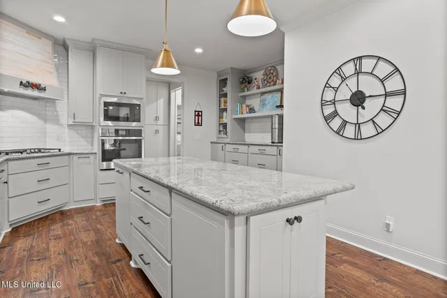 $339,800 | 842 Long Leaf Circle, Brandon, MS 39042