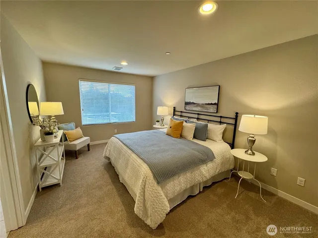 $585,000 | 7921 20th Avenue Southeast, Everett, WA 98203