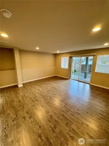 $585,000 | 7921 20th Avenue Southeast, Everett, WA 98203