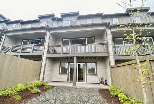 $585,000 | 7921 20th Avenue Southeast, Everett, WA 98203
