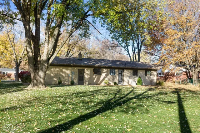 $2,200 | 10327 Orchard Way, Indianapolis, IN 46280