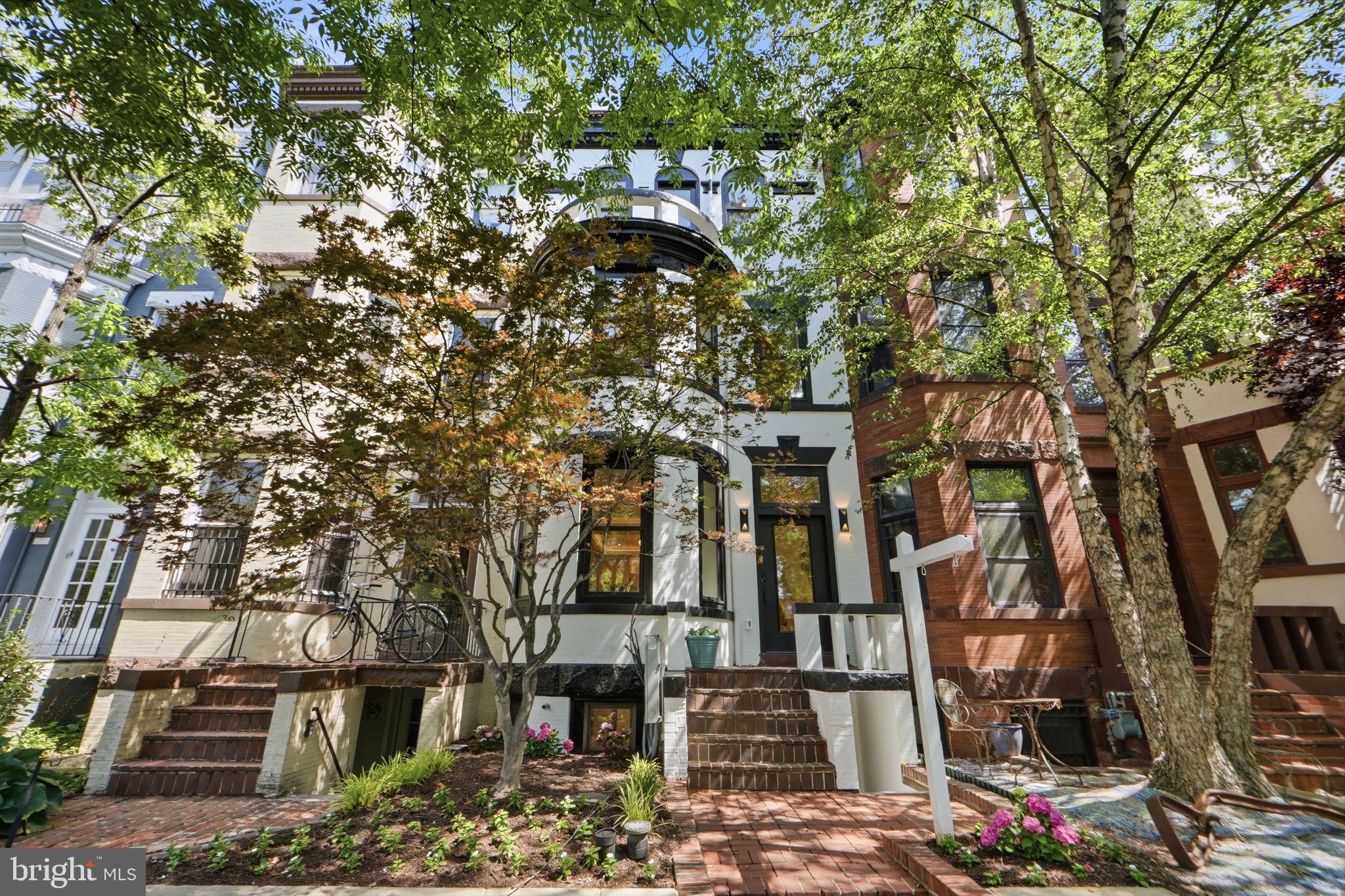 1933 Calvert Street Northwest Washington, DC 20009 - Photo 2 of 72