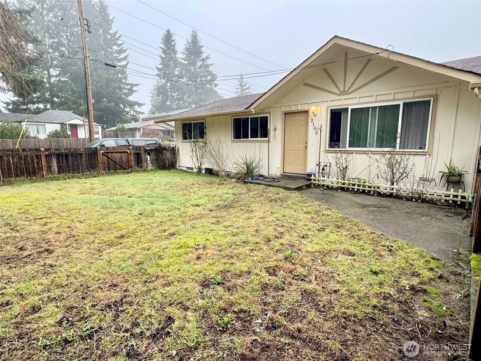 2102 Golf Club Road Southeast, Unit 2106 Lacey, WA 98503 - Photo 3 of 30