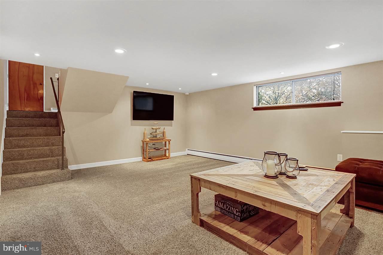607 Boundbrook Road Harrisburg, PA 17109 - Photo 14 of 25 Gallery Image 14