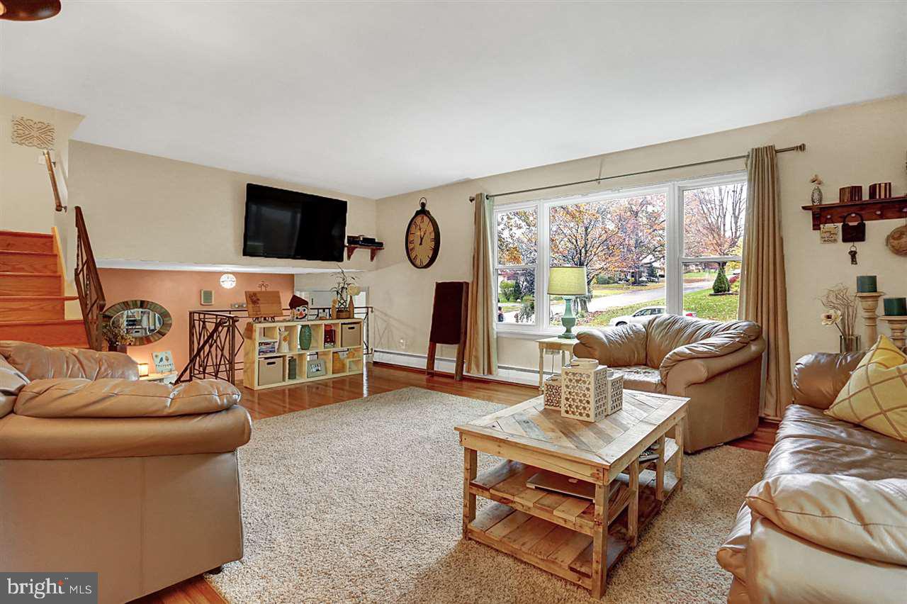 607 Boundbrook Road Harrisburg, PA 17109 - Photo 5 of 25 Gallery Image 5