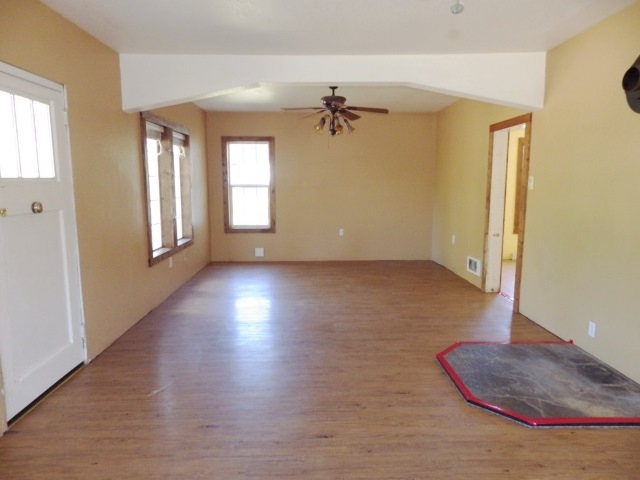 34310 North Milan Road Chattaroy, WA 99003 - Photo 3 of 20 Gallery Image 3