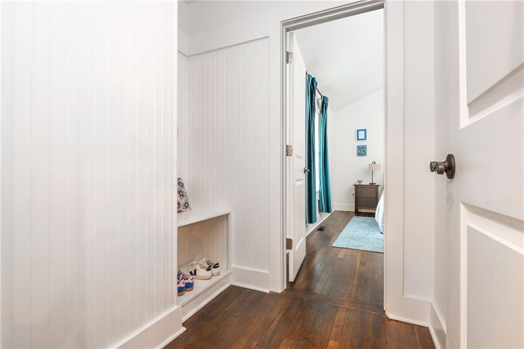 1461 Lively Ridge Road Northeast Atlanta, GA 30329 - Photo 12 of 28