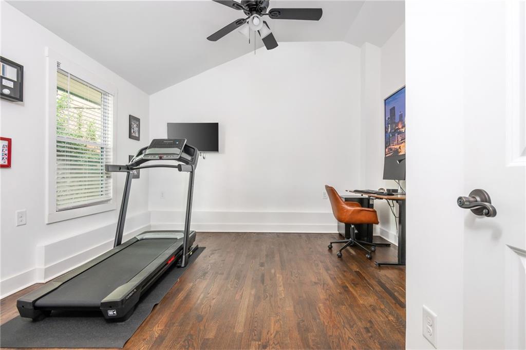 1461 Lively Ridge Road Northeast Atlanta, GA 30329 - Photo 15 of 28