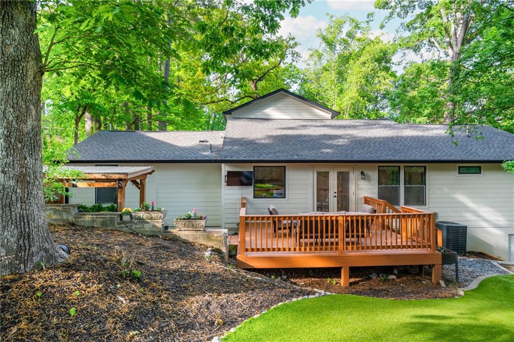 1461 Lively Ridge Road Northeast Atlanta, GA 30329 - Photo 23 of 28