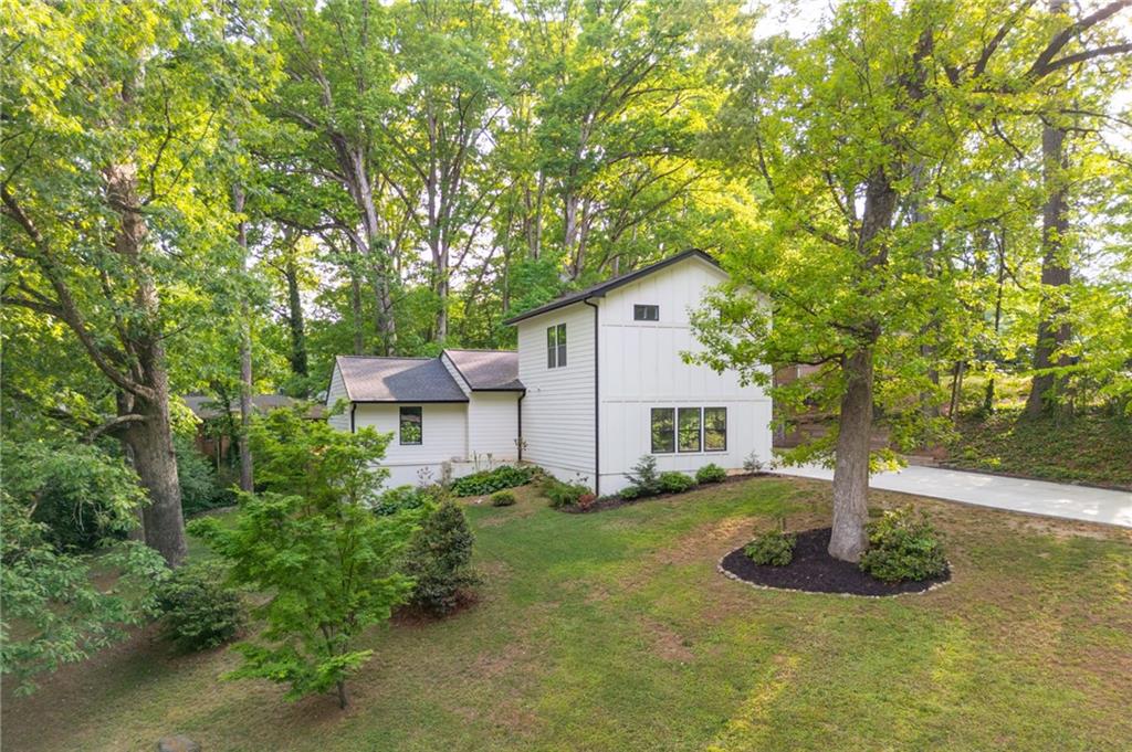 1461 Lively Ridge Road Northeast Atlanta, GA 30329 - Photo 24 of 28