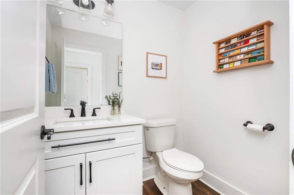 1461 Lively Ridge Road Northeast Atlanta, GA 30329 - Photo 10 of 28