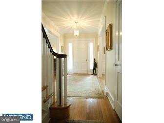 58 Arlington Road Devon, PA 19333 - Photo 2 of 12 Foyer